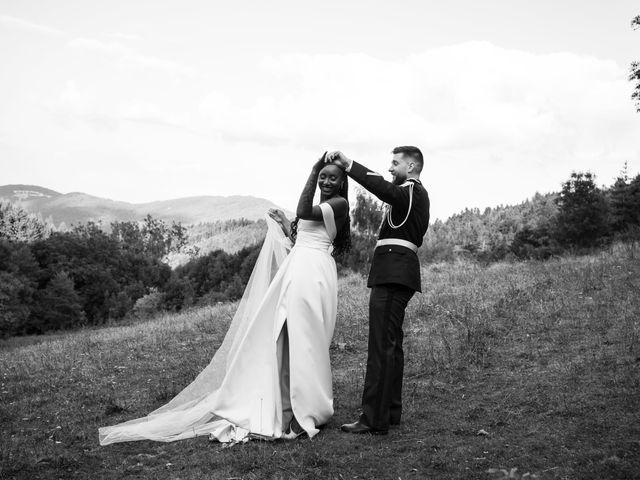 Le mariage de Aurélien et Darline à Lalouvesc, Ardèche 30