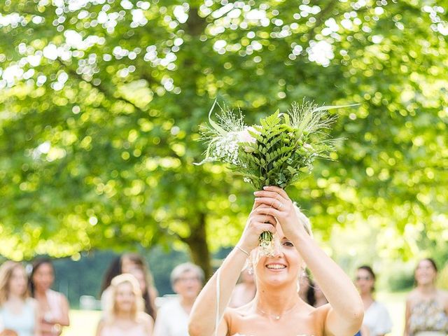 Le mariage de Sylvain et Morgane à Voiron, Isère 17