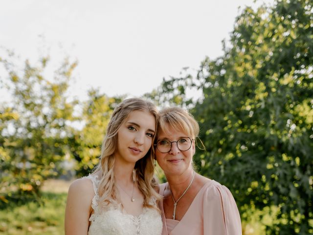 Le mariage de Ambre et Matis à Tours, Indre-et-Loire 30