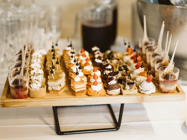 Le mariage de Romain et Célia à Caen, Calvados 18