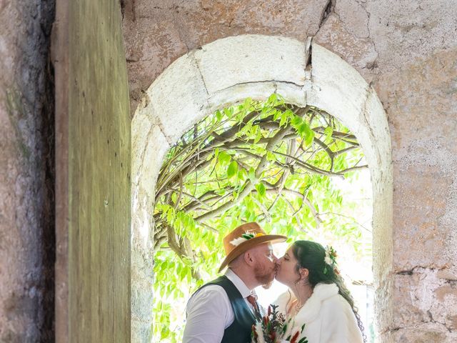 Le mariage de Clément et Julien à Noyers, Yonne 10