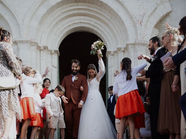 Le mariage de Thomas et Pauline à Léoville, Charente Maritime 30