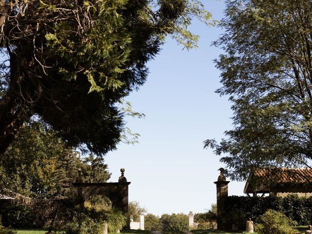 Le mariage de Thomas et Pauline à Léoville, Charente Maritime 42