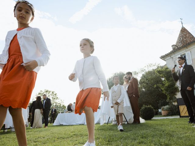 Le mariage de Thomas et Pauline à Léoville, Charente Maritime 66