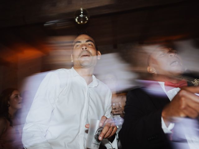 Le mariage de Thomas et Pauline à Léoville, Charente Maritime 86