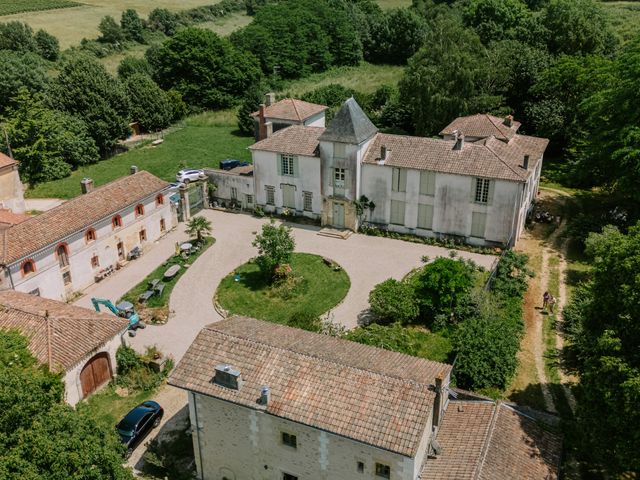Le mariage de Hugues et Audrey à Bordeaux, Gironde 2
