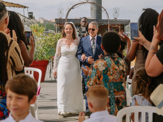 Le mariage de Hugues et Audrey à Bordeaux, Gironde 16