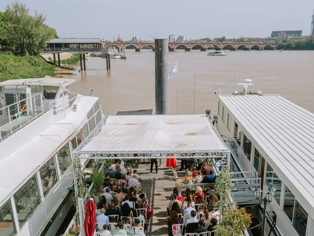 Le mariage de Hugues et Audrey à Bordeaux, Gironde 17