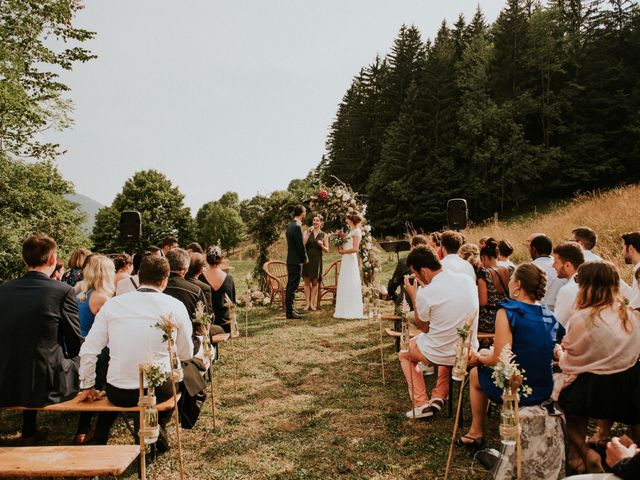 Le mariage de Antoine et Carine à Autrans, Isère 57