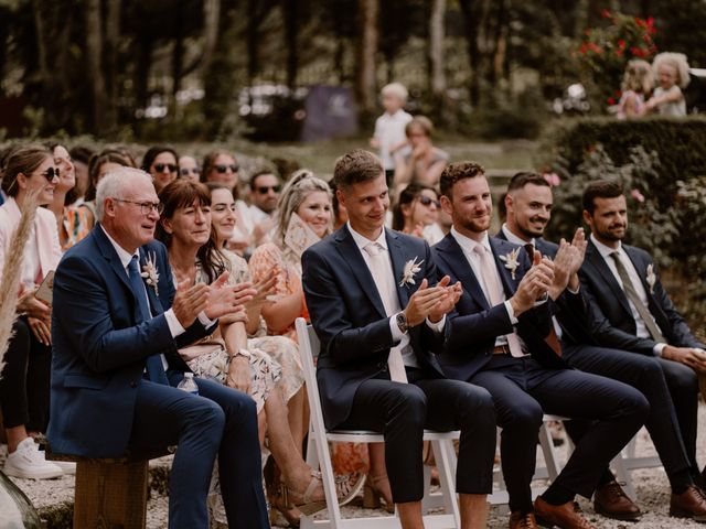 Le mariage de Maxime et Justine à Saint-Thomas-en-Royans, Drôme 56