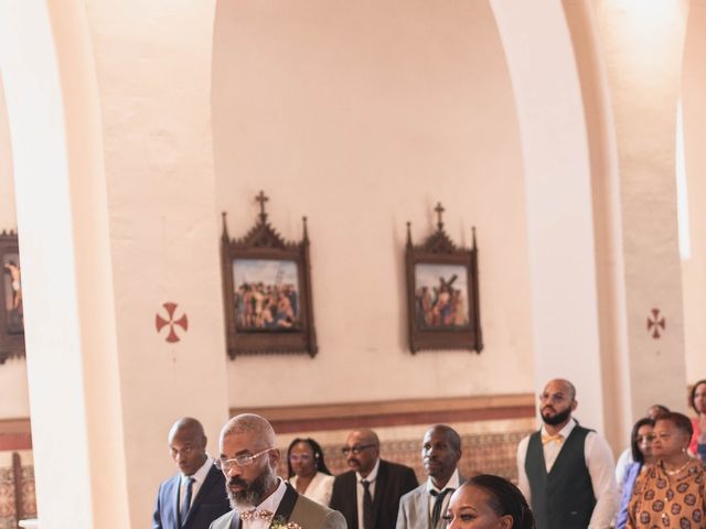 Le mariage de Cédric et Carine à Auneuil, Oise 33