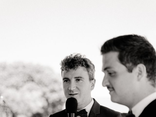 Le mariage de Adrien et Caroline à Grignan, Drôme 22