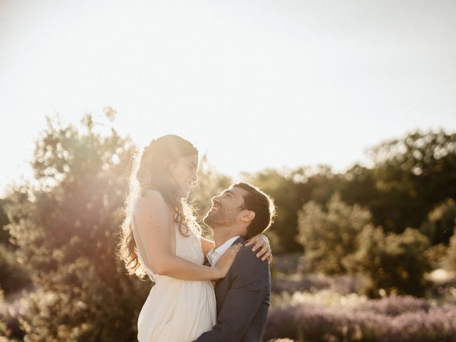 Le mariage de Adrien et Caroline à Grignan, Drôme 44