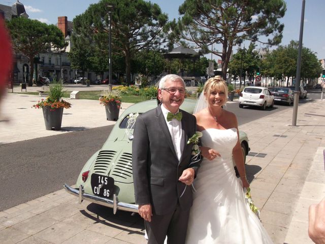 Le mariage de Julien et Johanna à Châtellerault, Vienne 3