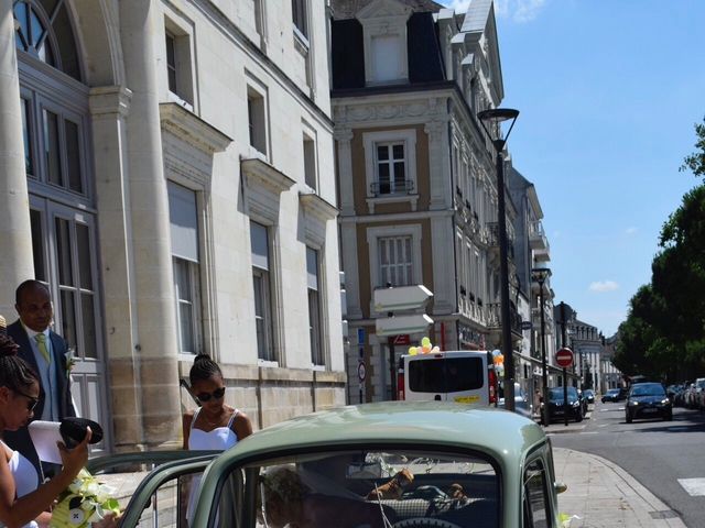 Le mariage de Julien et Johanna à Châtellerault, Vienne 6