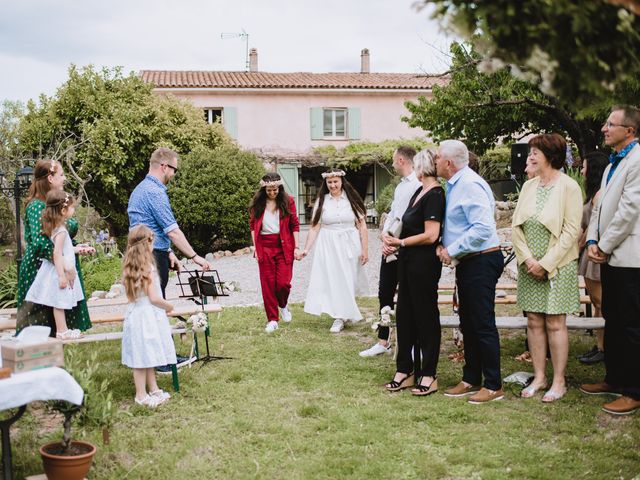 Le mariage de Manon et Marine à Salernes, Var 34