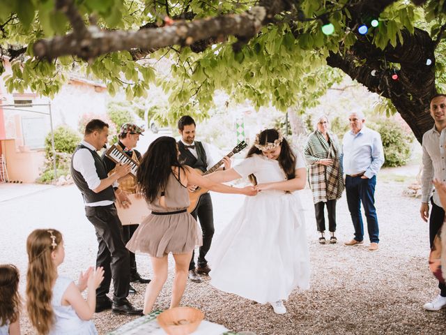 Le mariage de Manon et Marine à Salernes, Var 140