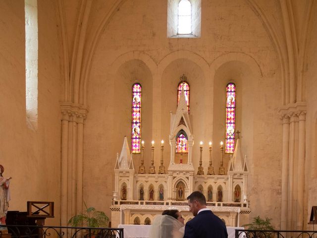 Le mariage de Nicolas et Sophie à Blasimon, Gironde 10