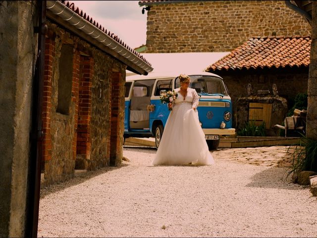 Le mariage de Mickaël et Marion à Chambles, Loire 7