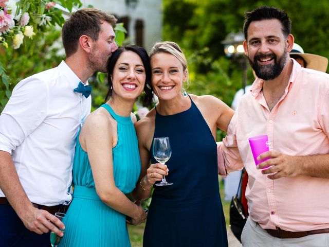 Le mariage de Jonathan et Elsa à Saint-Aulaye, Dordogne 26