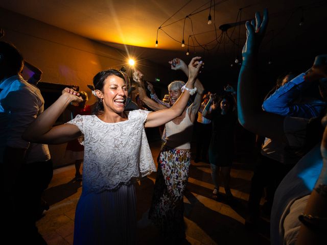 Le mariage de Jonathan et Elsa à Saint-Aulaye, Dordogne 44