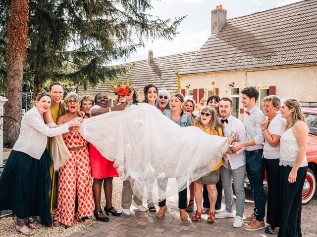 Le mariage de Max et Tif à Montaigu-le-Blin, Allier 6