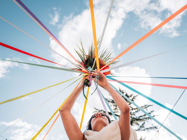 Le mariage de Max et Tif à Montaigu-le-Blin, Allier 10