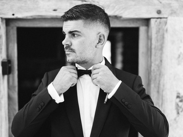 Le mariage de Clément et Elsa à Bourg-de-Thizy, Rhône 2
