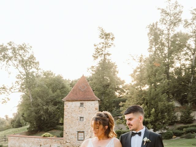 Le mariage de Clément et Elsa à Bourg-de-Thizy, Rhône 29