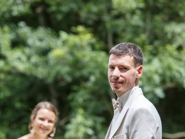 Le mariage de Raphaël et Hélène à Lapte, Haute-Loire 10