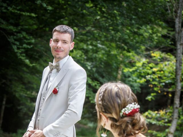 Le mariage de Raphaël et Hélène à Lapte, Haute-Loire 13