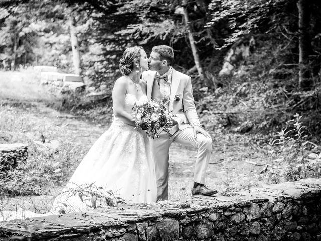 Le mariage de Raphaël et Hélène à Lapte, Haute-Loire 15