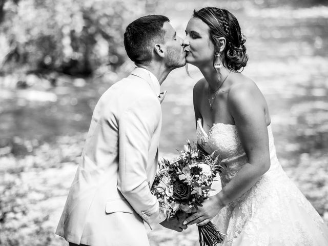 Le mariage de Raphaël et Hélène à Lapte, Haute-Loire 24
