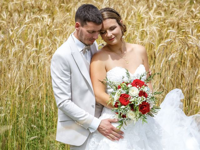 Le mariage de Raphaël et Hélène à Lapte, Haute-Loire 28