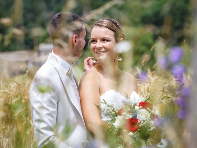 Le mariage de Raphaël et Hélène à Lapte, Haute-Loire 29