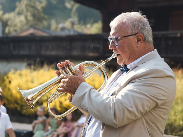 Le mariage de Fabien et Chloé à Saint-André-de-Boëge, Haute-Savoie 24