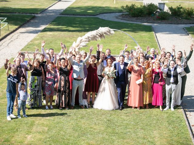 Le mariage de Alexandre et Leslie à Arc-sous-Cicon, Doubs 80