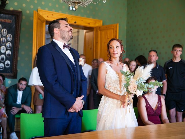 Le mariage de Alexandre et Leslie à Arc-sous-Cicon, Doubs 94