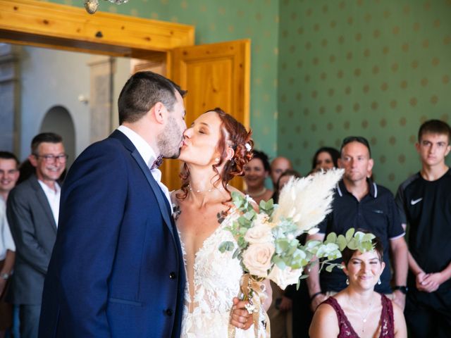 Le mariage de Alexandre et Leslie à Arc-sous-Cicon, Doubs 95