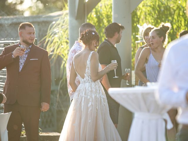 Le mariage de Alexandre et Leslie à Arc-sous-Cicon, Doubs 143