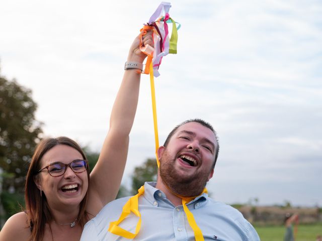 Le mariage de Cédric et Charlotte à Escrennes, Loiret 16