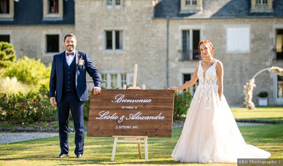 Le mariage de Alexandre et Leslie à Arc-sous-Cicon, Doubs
