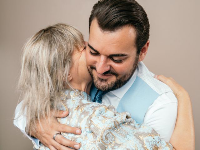 Le mariage de Geoffrey et Elia à Jouy-en-Josas, Yvelines 1