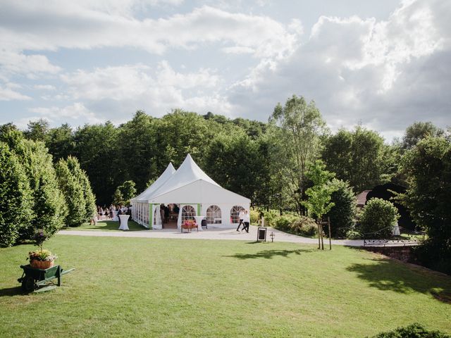 Le mariage de Rachad et Anaïs à Granges-le-Bourg, Haute-Saône 24