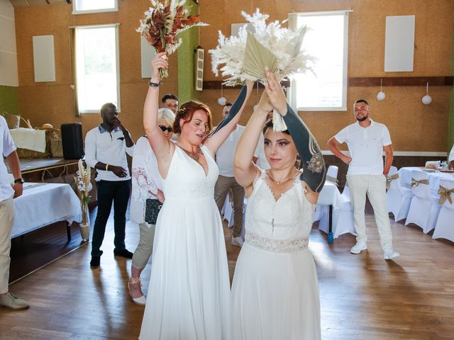 Le mariage de Mélina et Pauline à Mérigny, Indre 26