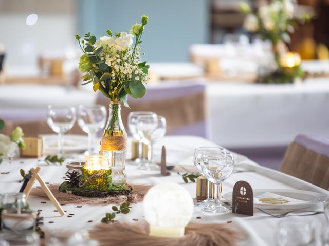 Le mariage de Fabien et Aurore à Salans, Jura 19