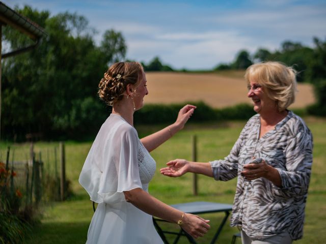 Le mariage de Geoffrey et Claire à Dominois, Somme 12