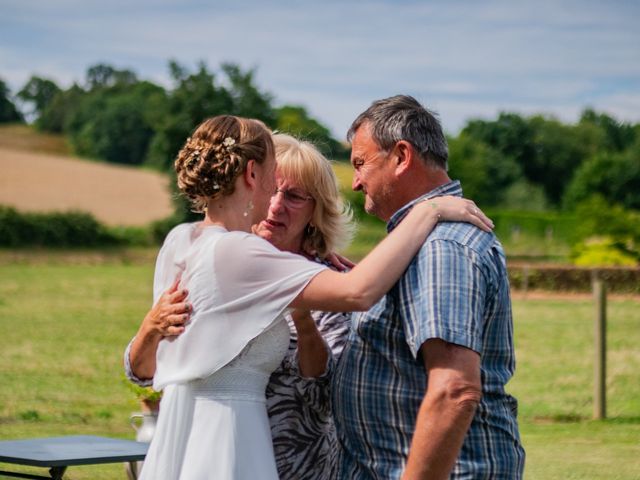 Le mariage de Geoffrey et Claire à Dominois, Somme 13