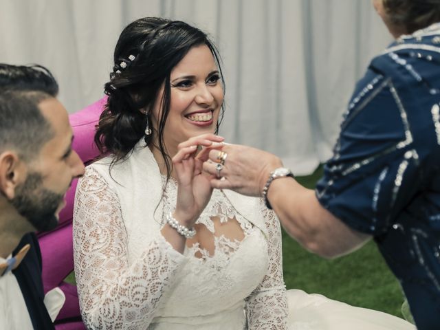 Le mariage de Lotfi et Sherley à Vitry-sur-Seine, Val-de-Marne 91