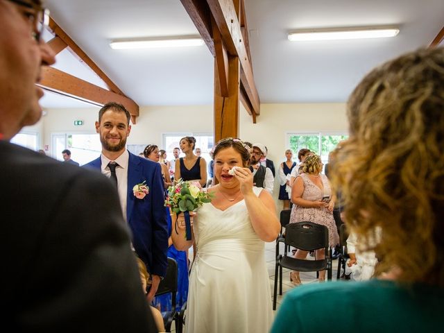 Le mariage de Mikaël et Laura à Saint-Loup-de-Buffigny, Aube 31